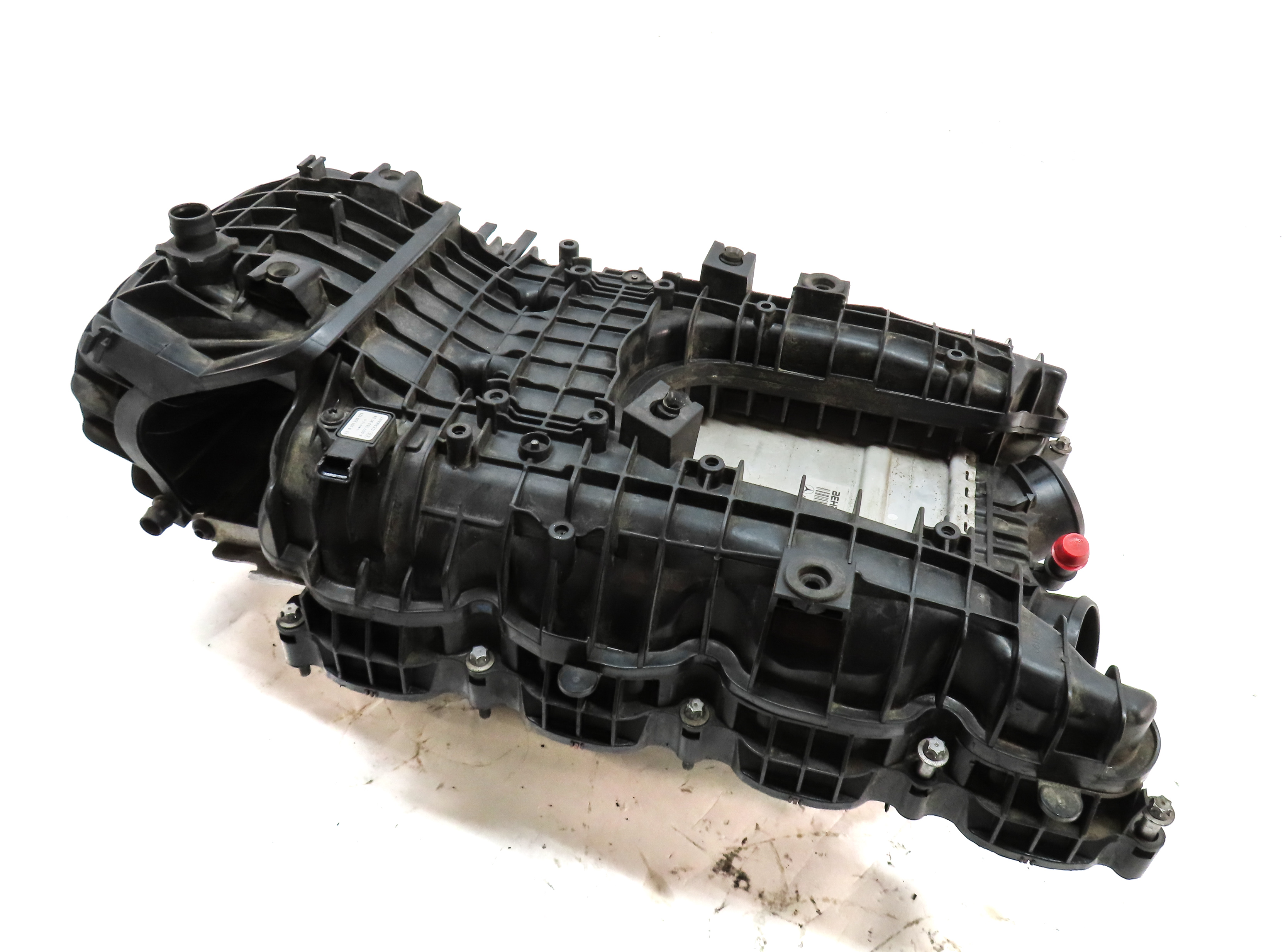 11-20 MERCEDES CL550 E550 GL450 GL550 GLS550 S550 SL550 - 4.6L INTAKE MANIFOLD — exact item pictured